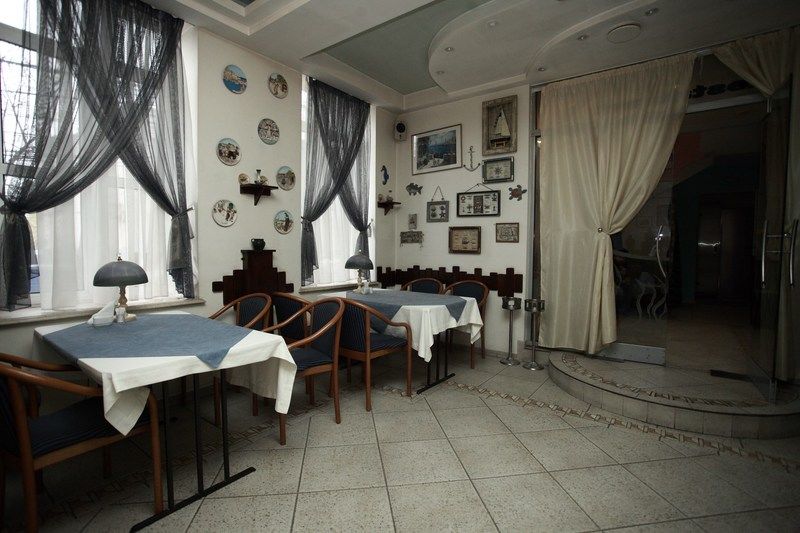 Mesogios Hotel Кишинев Екстериор снимка