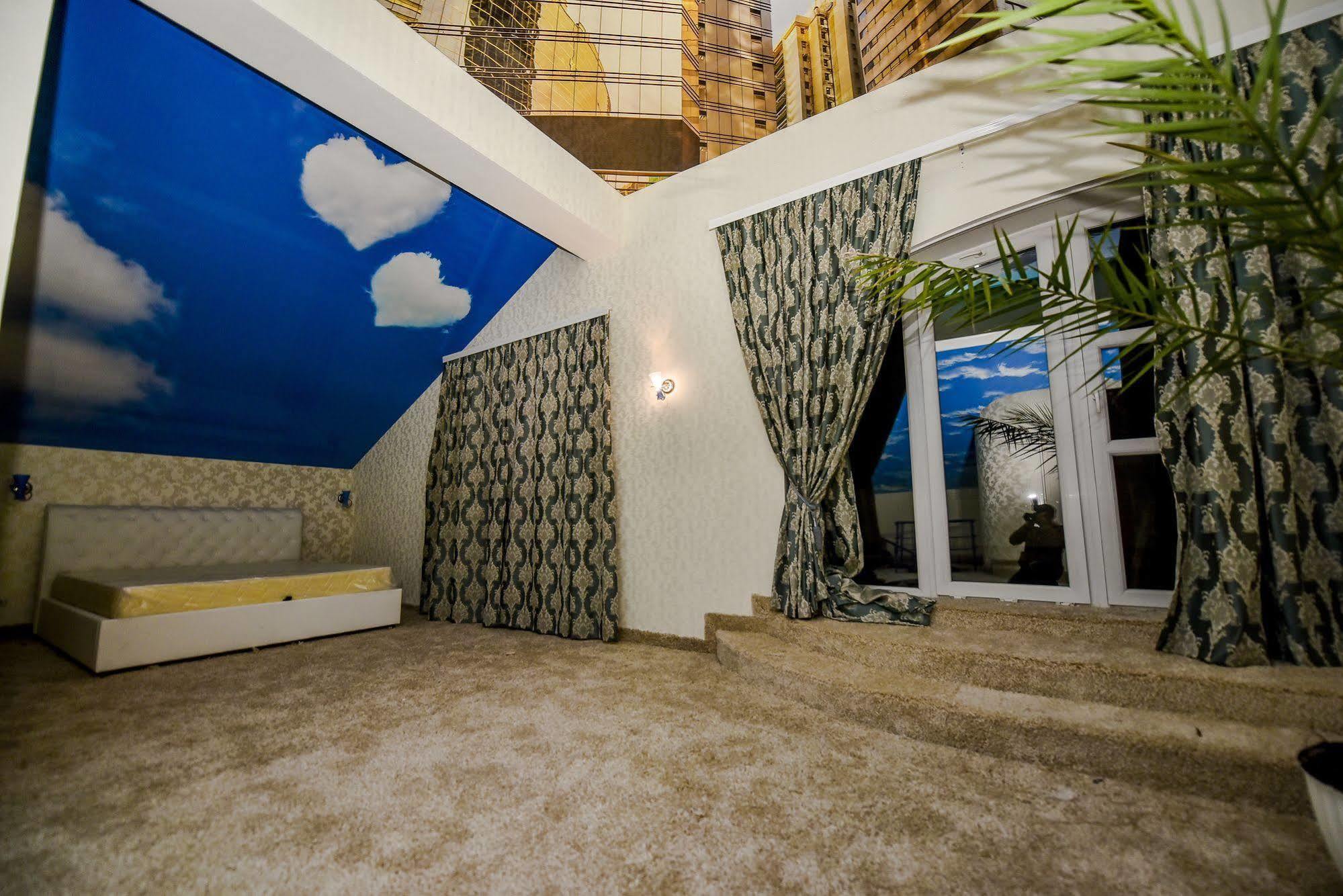 Mesogios Hotel Кишинев Екстериор снимка